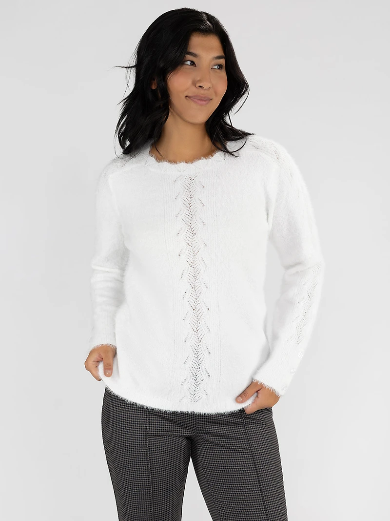 Long-sleeve semi-fitted pullover sweater