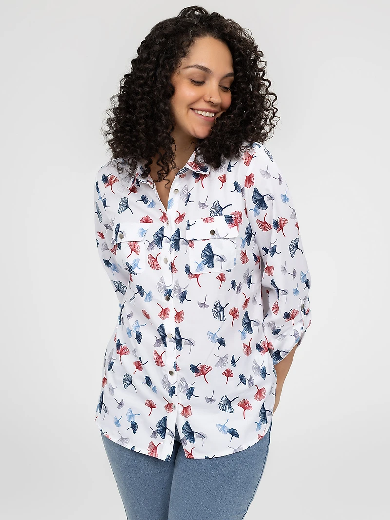 Blouse longueur tunique semi-ajustée à manches 3/4 avec boutons