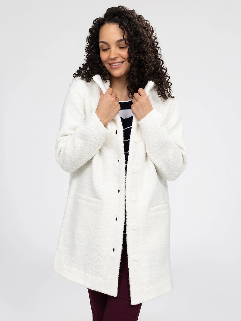 Long knit semi-fitted vest