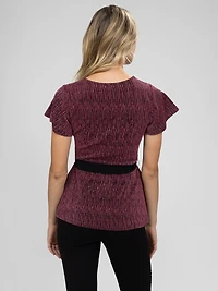 Long-sleeve semi-fitted t-shirt