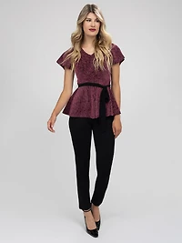 Long-sleeve semi-fitted t-shirt