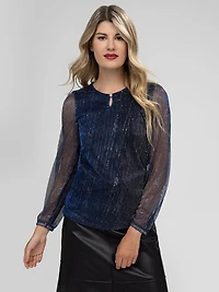 Long-sleeve semi-fitted t-shirt