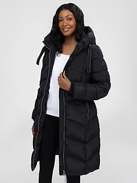 Long semi-fitted puffer jacket