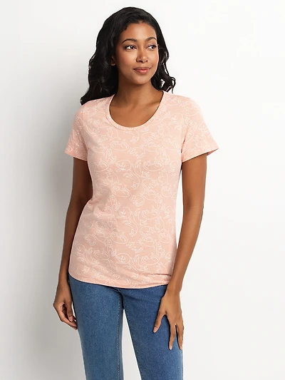 Short-sleeve semi-fitted t-shirt