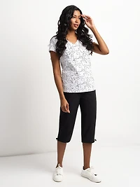 Short-sleeve semi-fitted t-shirt