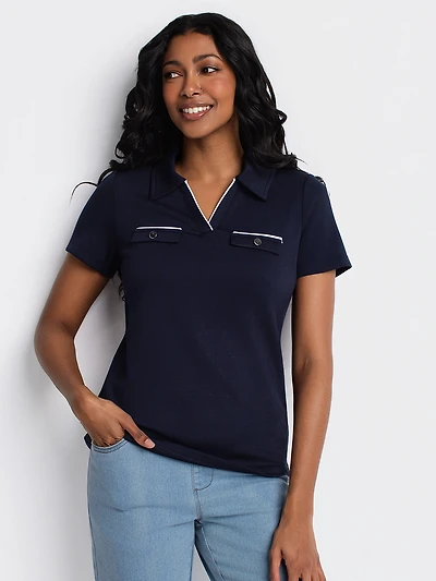 Short-sleeve semi-fitted t-shirt