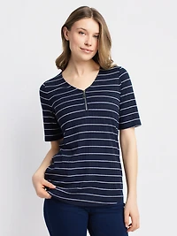 T-shirt semi-ajusté à manches courtes