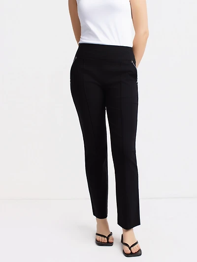 Straight semi-fitted pull-on pant