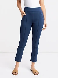 Pantalon semi-ajsuté à enfiler