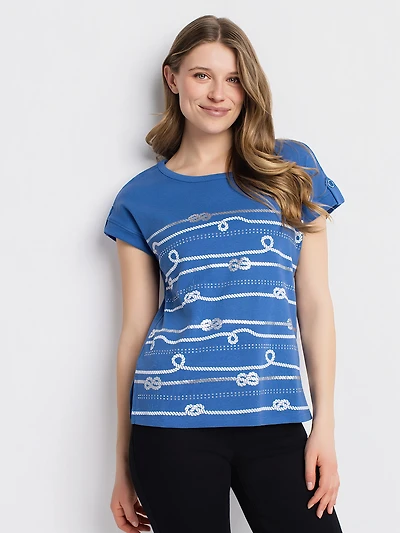 Short-sleeve semi-fitted t-shirt