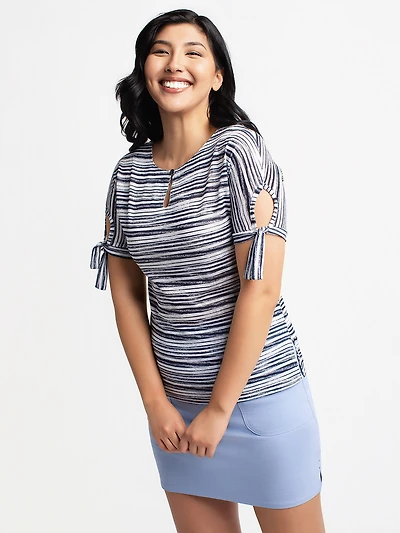 3/4-sleeve loose t-shirt