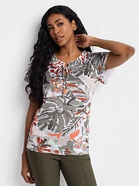 T-shirt semi-ajusté à manches courtes