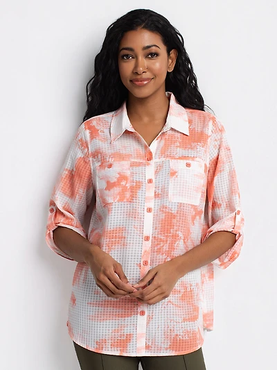 3/4-sleeve semi-fitted tunic length blouse with buttons