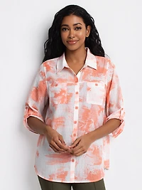 3/4-sleeve semi-fitted tunic length blouse with buttons