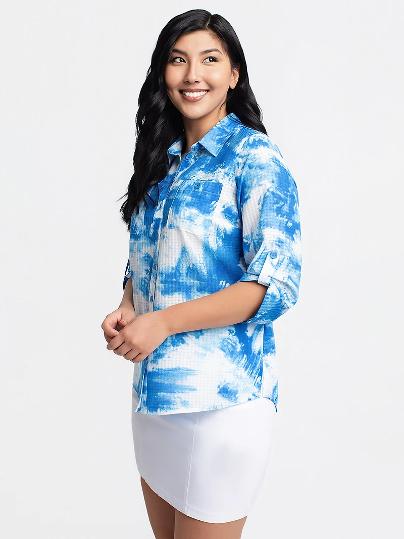 3/4-sleeve semi-fitted tunic length blouse with buttons
