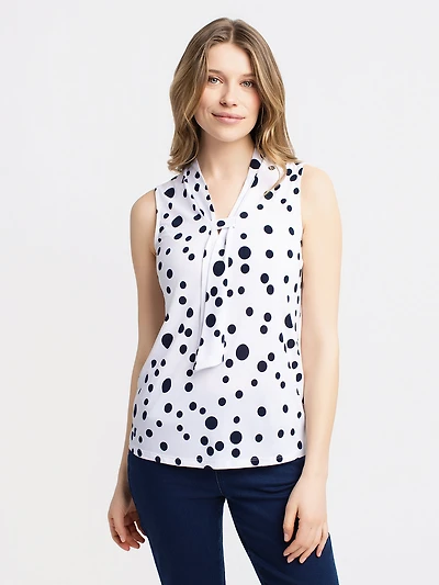 Semi-fitted tank top