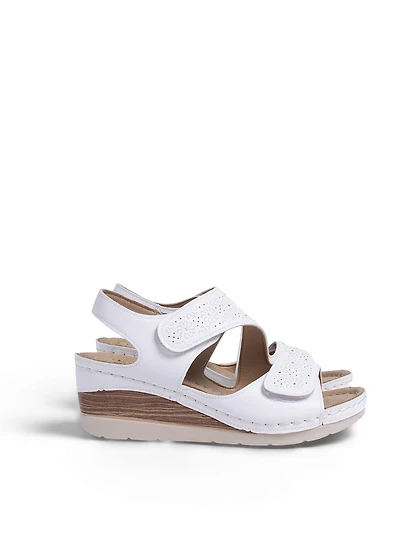 Sandales à talons compensés