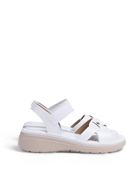 Sandales à talons compensés