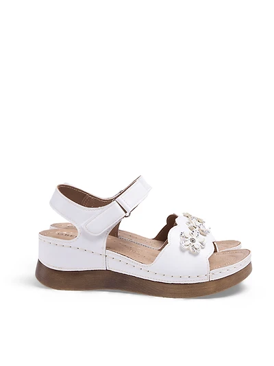 Sandales à talons compensés