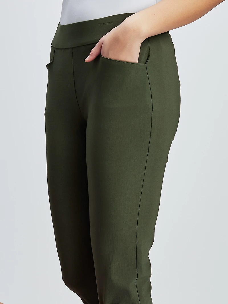 Skinny fitted pull-on capri