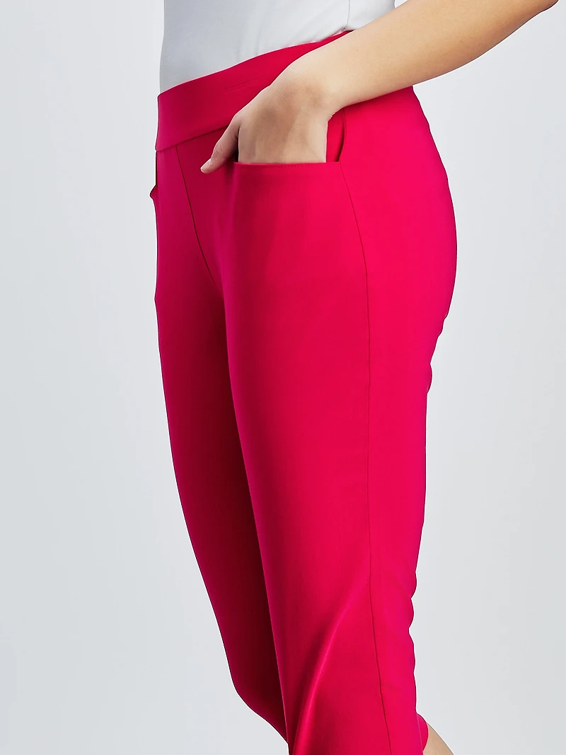 Skinny fitted pull-on capri