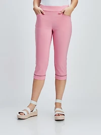 Skinny fitted pull-on capri