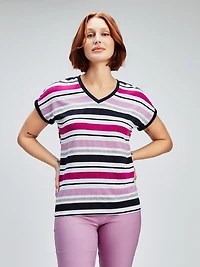 Short-sleeve semi-fitted t-shirt