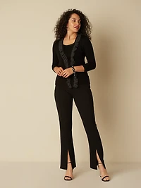 3/4-sleeve semi-fitted pullover weater