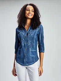 Blouse à manches 3/4 avec boutons