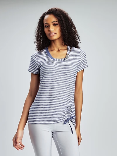 Short-sleeve semi-fitted tunic