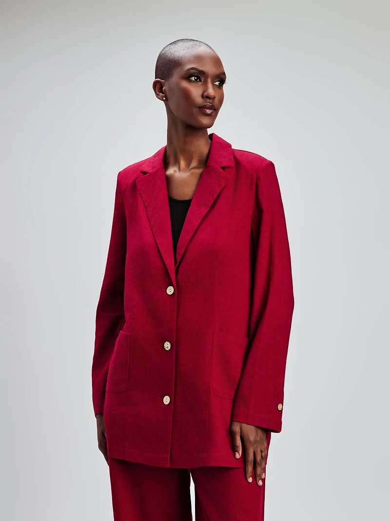 Semi-fitted blazer