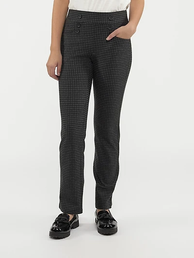 Skinny fitted pull-on pant
