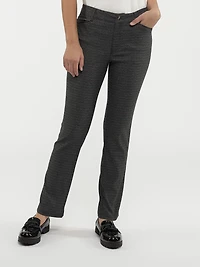 Straight semi-fitted pant - Petite