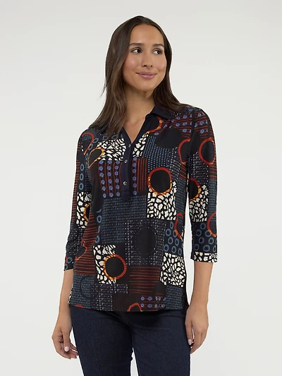 3/4-sleeve semi-fitted blouse