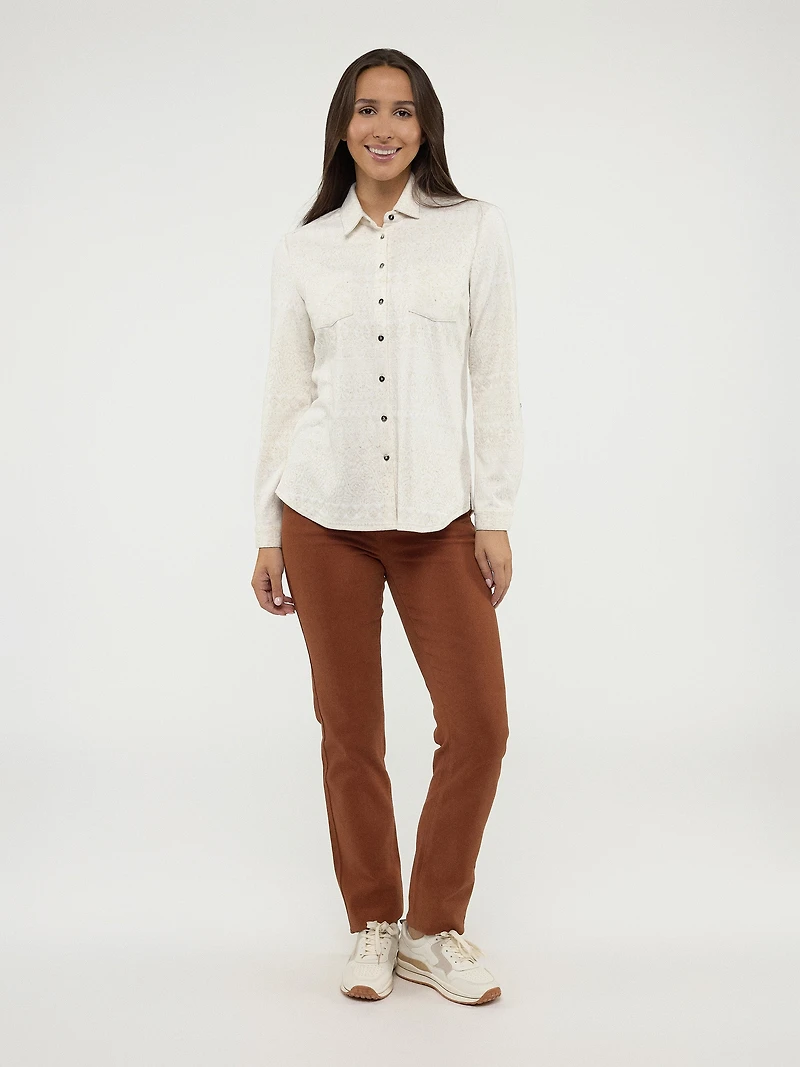 Long-sleeve semi-fitted blouse with buttons