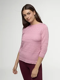 3/4-sleeve semi-fitted pullover sweater