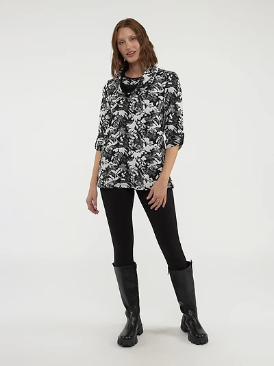 3/4-sleeve semi-fitted tunic