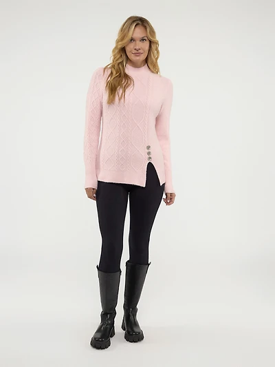 Long-sleeve loose pullover sweater