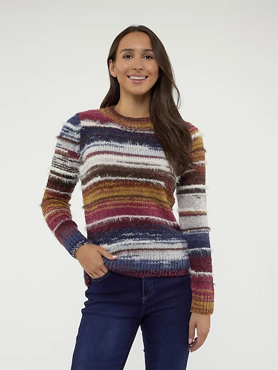 Long-sleeve semi-fitted pullover sweater