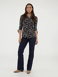3/4-sleeve semi-fitted blouse with buttons