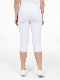 Narrow fitted pull-on capri