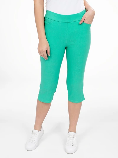 Capri étroit ajusté à enfiler