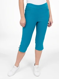 Narrow fitted pull-on capri