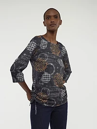 3/4-sleeve semi-fitted t-shirt