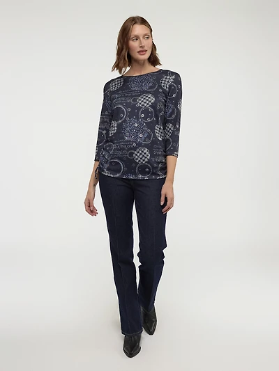 3/4-sleeve semi-fitted t-shirt