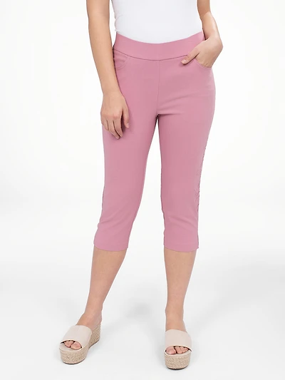 Skinny fitted pull-on capri
