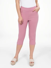 Skinny fitted pull-on capri