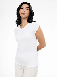 Short-sleeve semi-fitted t-shirt