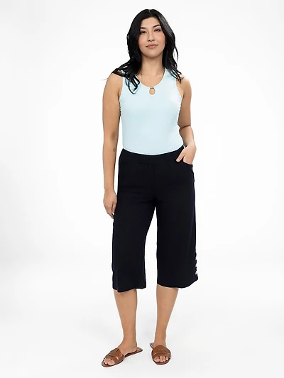 Flared casual pull-on capri