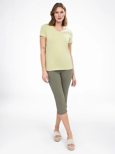 Short-sleeve semi-fitted t-shirt